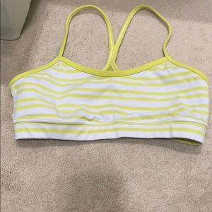 Lululemon sports bra